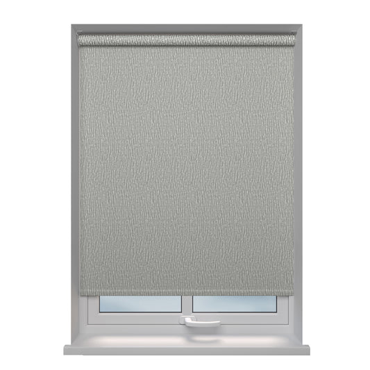 Ontdek onze tijdloze lichtdoorlatende rolgordijnen in wax donkergrijs. Perfecte balans tussen privacy en natuurlijk licht, eenvoudig aan te passen voor ultiem comfort. Voeg een vleugje moderne elegantie toe aan elke kamer. Upgrade je interieur met de subtiele en diepe uitstraling van wax donkergrijs!